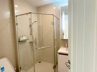 For rent 2 bedrooms condo in Pathum Wan, Bangkok