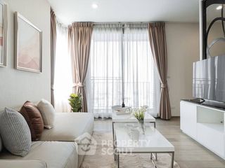 For rent 2 bedrooms condo in Pathum Wan, Bangkok