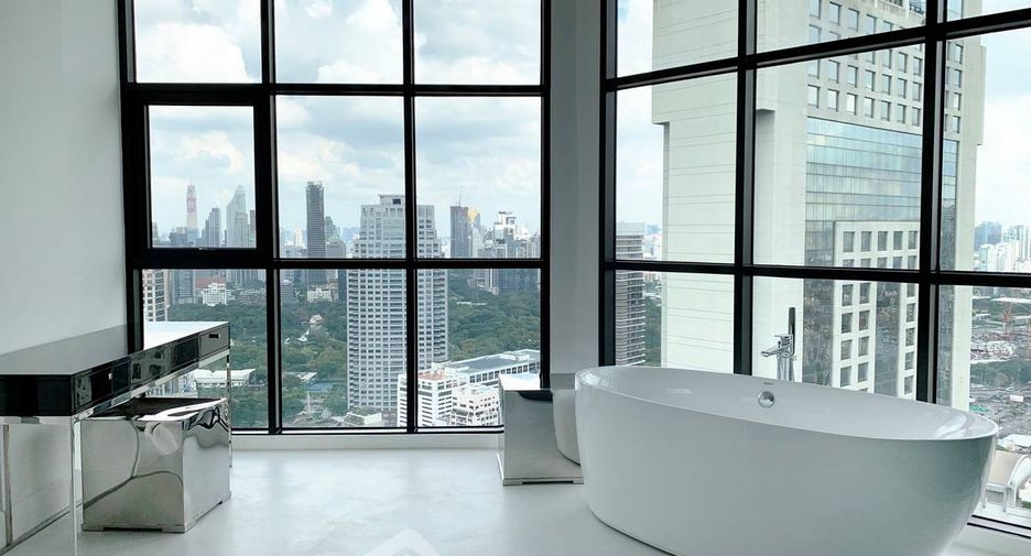 For sale 3 bedrooms condo in Sathon, Bangkok