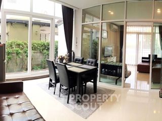 For sale 4 bedrooms house in Taling Chan, Bangkok