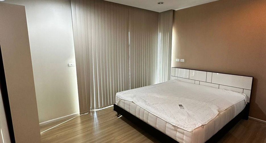 For sale 2 bedrooms condo in Wang Thonglang, Bangkok