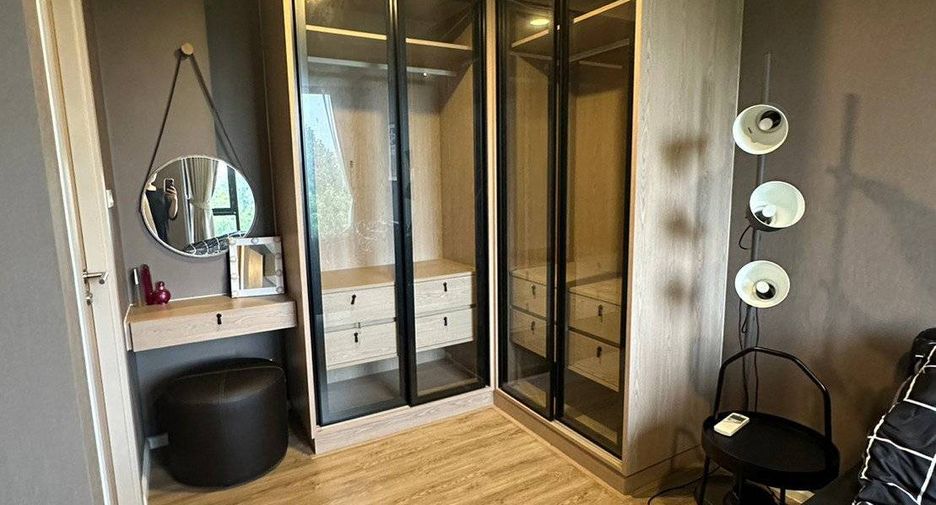 For sale 1 bed condo in Yan Nawa, Bangkok