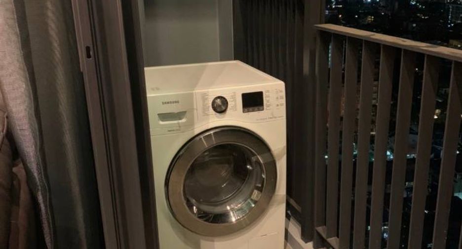 For sale 1 bed condo in Phaya Thai, Bangkok