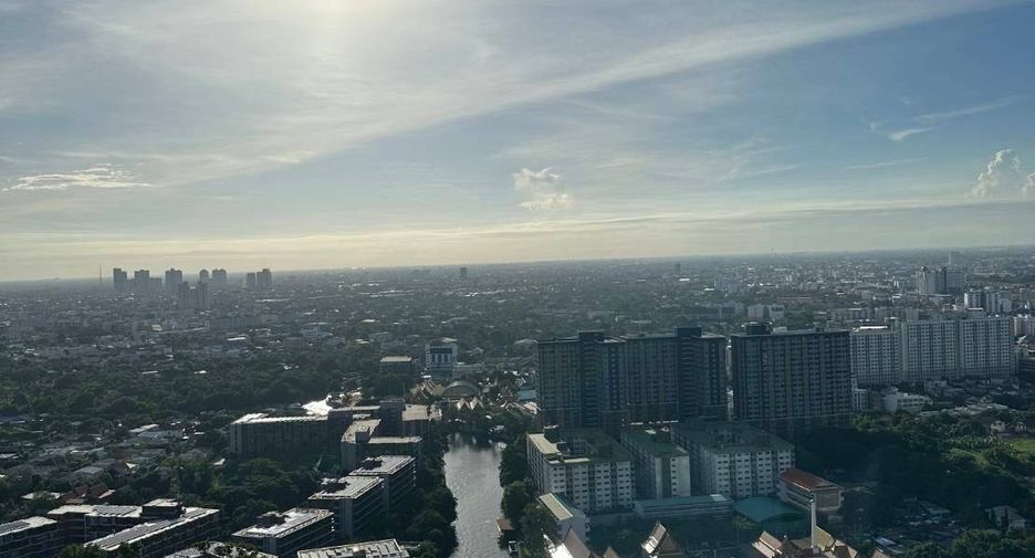 Wohnung zur Miete und zum Kauf mit 2 Zimmer in Watthana, Bangkok