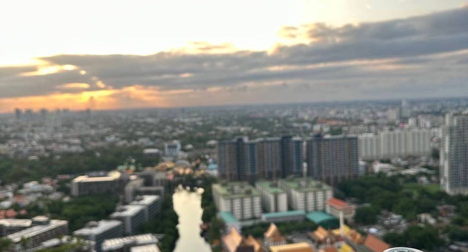 Wohnung zur Miete und zum Kauf mit 2 Zimmer in Watthana, Bangkok