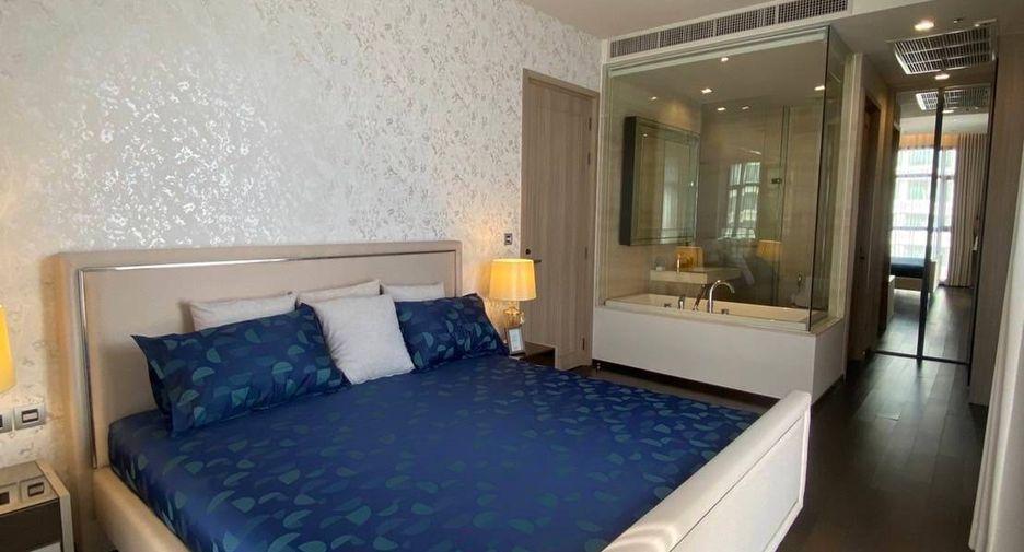 For sale 1 bed condo in Khlong Toei, Bangkok