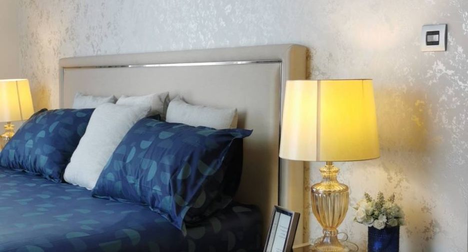 For sale 1 bed condo in Khlong Toei, Bangkok
