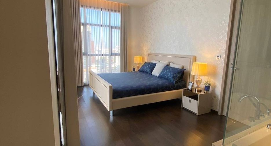 For sale 1 bed condo in Khlong Toei, Bangkok