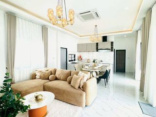 For sale 3 bedrooms villa in Bang Lamung, Chonburi