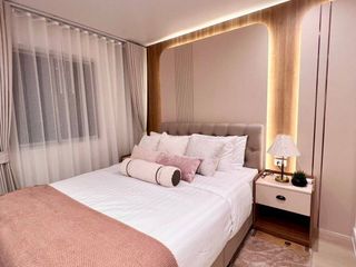 For sale 3 bedrooms condo in Yan Nawa, Bangkok
