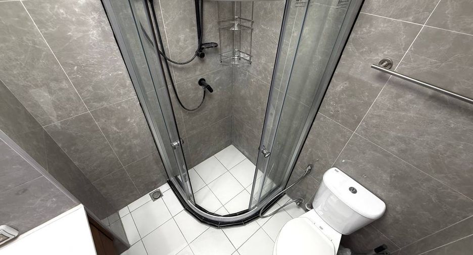 For sale 1 bed condo in Khlong San, Bangkok