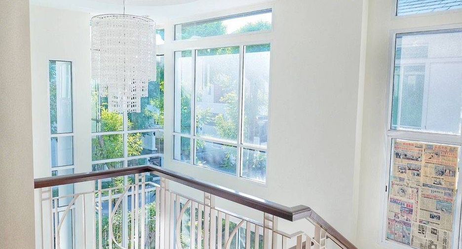 For sale 3 bedrooms house in Prawet, Bangkok