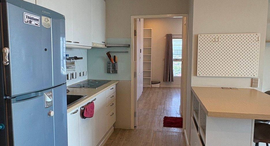 For rent and for sale 1 bed condo in Yan Nawa, Bangkok