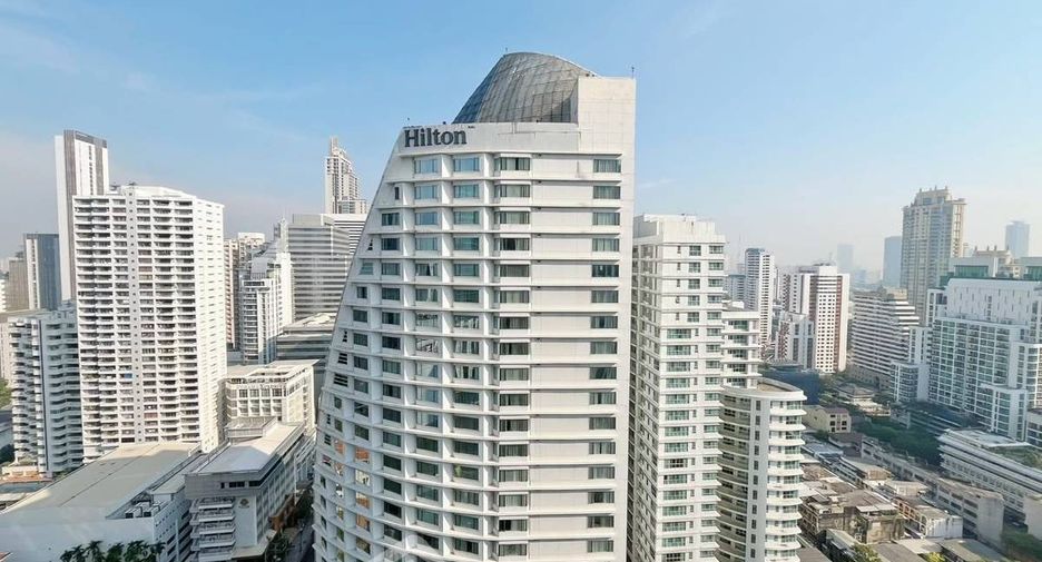 For sale 1 bed condo in Khlong Toei, Bangkok
