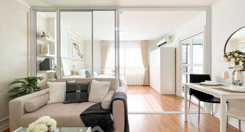 For sale 1 bed condo in Yan Nawa, Bangkok