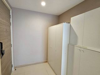 For sale 2 bedrooms condo in Yan Nawa, Bangkok