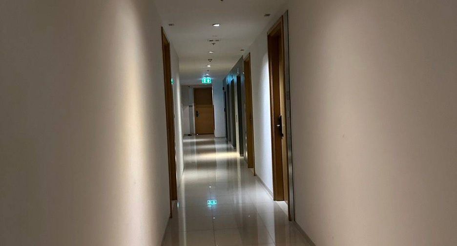 ขาย 2 ห้องนอน คอนโด ใน คลองเตย, กรุงเทพฯ