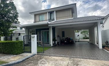For sale 4 bedrooms house in Si Racha, Chonburi