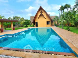 For sale 6 bedrooms villa in Bang Saray, Pattaya
