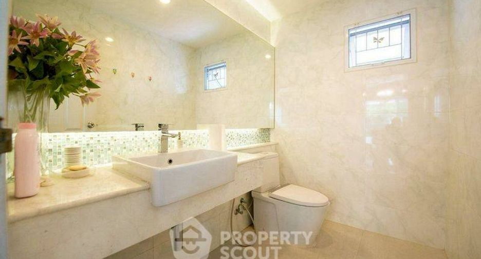 For rent and for sale 4 bedrooms house in Bang Bon, Bangkok