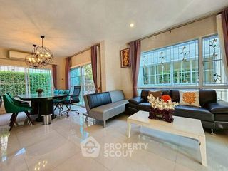 For rent and for sale 4 bedrooms house in Bang Bon, Bangkok