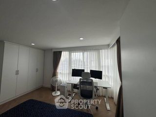 For sale 2 bedrooms condo in Yan Nawa, Bangkok