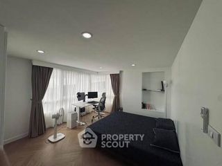 For sale 2 bedrooms condo in Yan Nawa, Bangkok