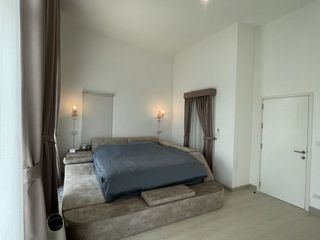 For sale 5 bedrooms house in Bang Khen, Bangkok