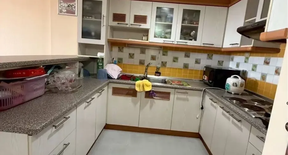 For sale 2 bedrooms condo in Phra Khanong, Bangkok