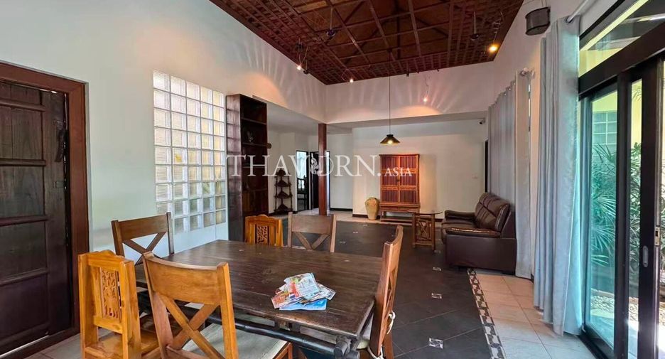 For sale 3 bedrooms house in Sattahip, Chonburi