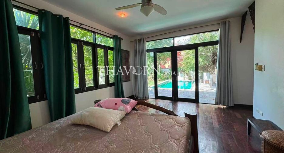 For sale 3 bedrooms house in Sattahip, Chonburi