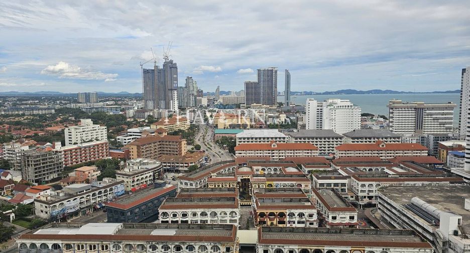 For sale studio condo in Pratumnak, Pattaya