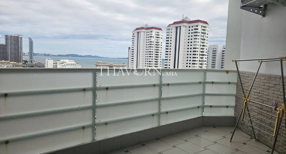 For sale studio condo in Pratumnak, Pattaya