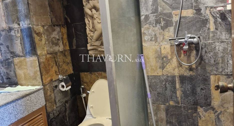 For sale 2 bedrooms condo in Jomtien, Pattaya