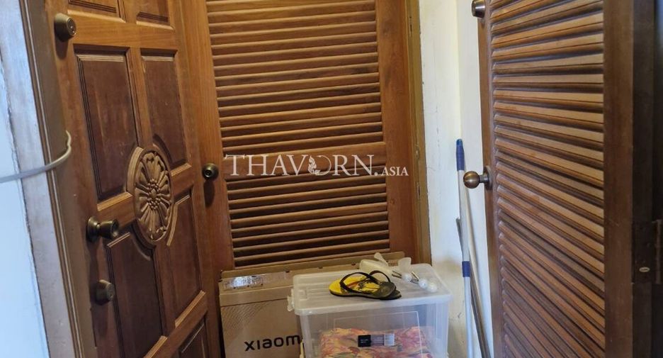 For sale 2 bedrooms condo in Jomtien, Pattaya