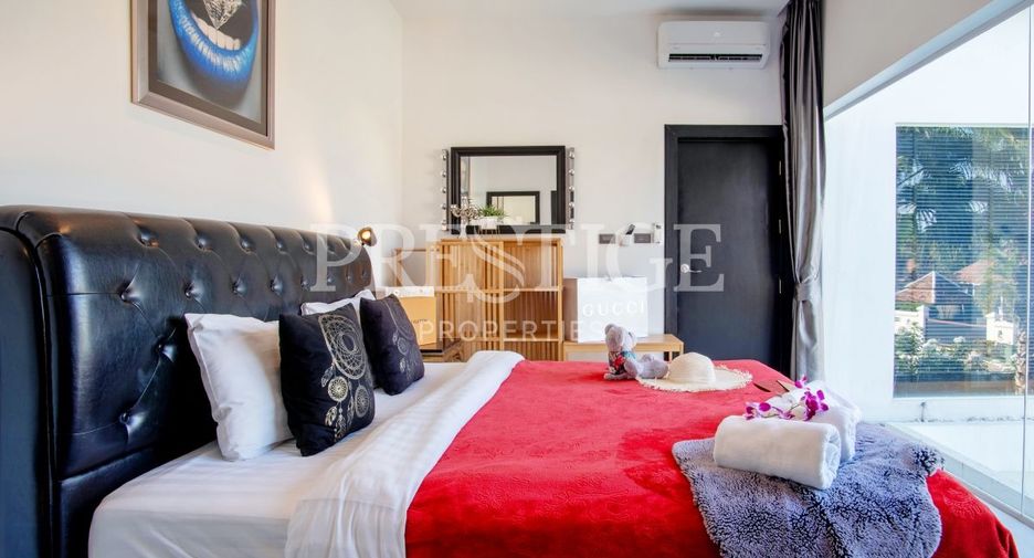 For sale 8 bedrooms house in Jomtien, Pattaya