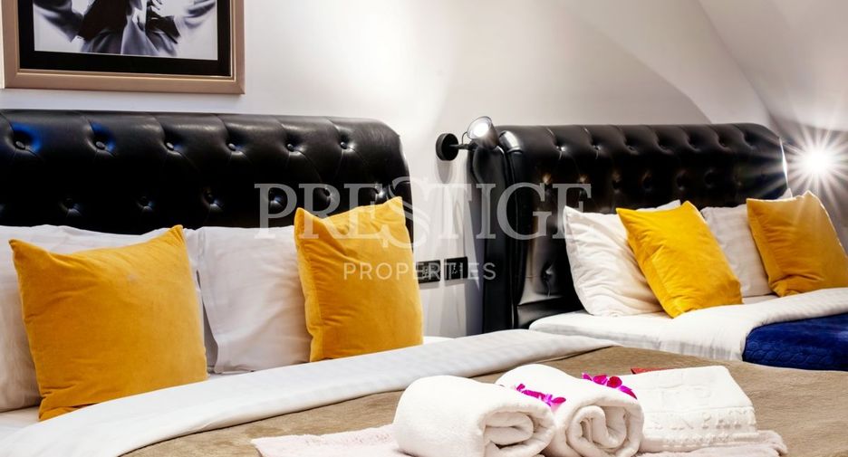 For sale 8 bedrooms house in Jomtien, Pattaya