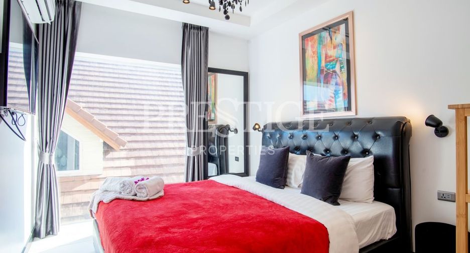 For sale 8 bedrooms house in Jomtien, Pattaya