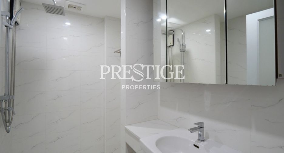 For rent 2 bedrooms condo in Central Pattaya, Pattaya