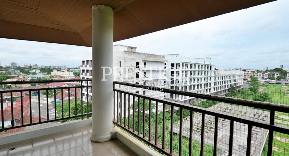 For rent 2 bedrooms condo in Central Pattaya, Pattaya