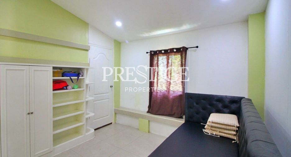 For rent 3 bedrooms house in North Pattaya, Pattaya