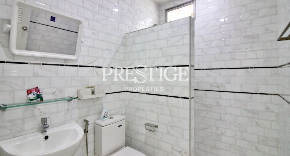 For rent 3 bedrooms house in North Pattaya, Pattaya
