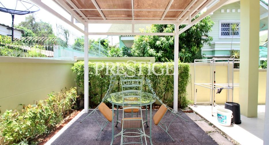 For rent 3 bedrooms house in North Pattaya, Pattaya