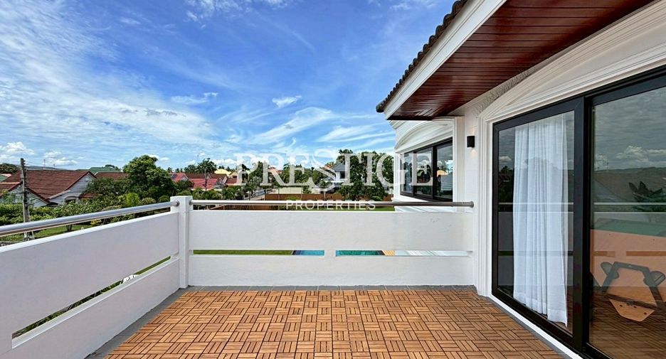 Casa en alquiler de 6 habitaciones en East Pattaya, Pattaya