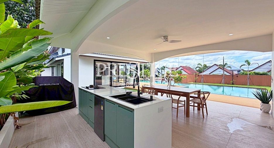 Casa en alquiler de 6 habitaciones en East Pattaya, Pattaya