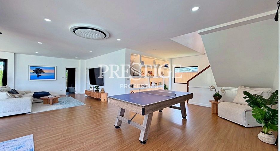 Casa en alquiler de 6 habitaciones en East Pattaya, Pattaya