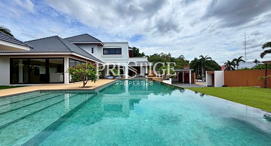 Casa en alquiler de 6 habitaciones en East Pattaya, Pattaya