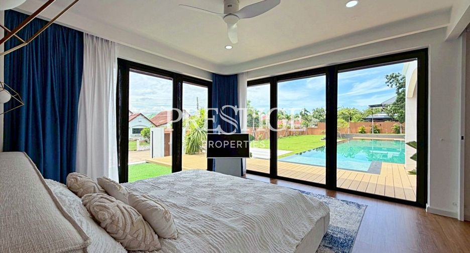 Casa en alquiler de 6 habitaciones en East Pattaya, Pattaya