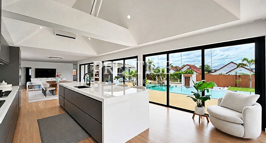 Casa en alquiler de 6 habitaciones en East Pattaya, Pattaya