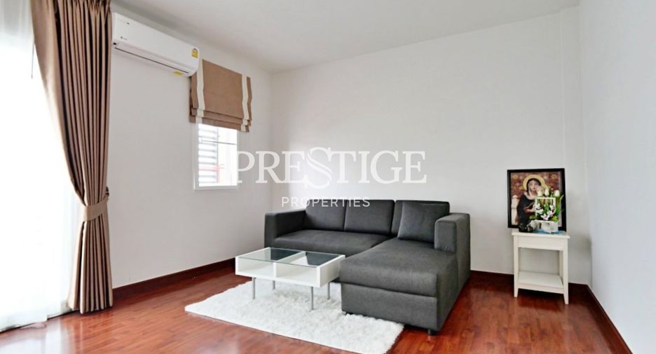 For rent 3 bedrooms house in South Pattaya, Pattaya